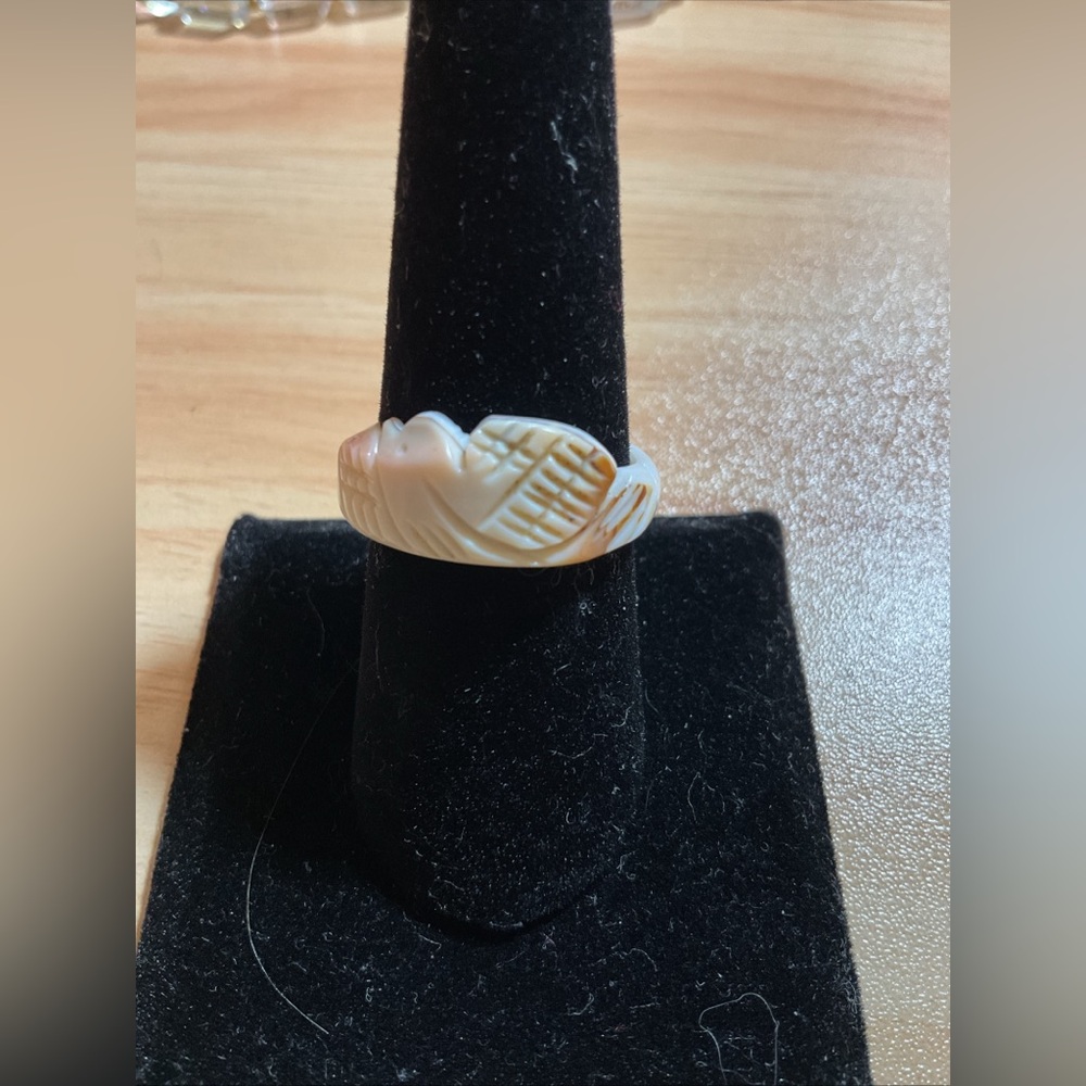 Hand Crafted Ring Carved Shell Bird Cream & Tan Unique size 8 Beach Artisan